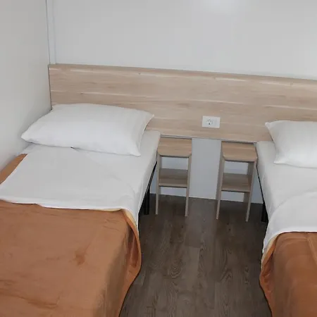 Mobile Homes Chinto Kompleks wypoczynkowy Jezera