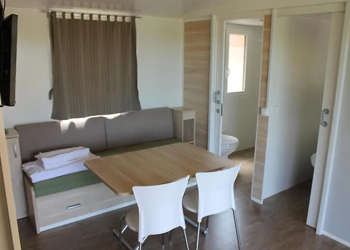 Mobile Homes Chinto 3*