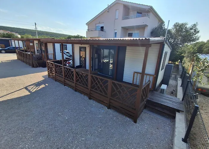 Mobile Homes Chinto 3* Jezera